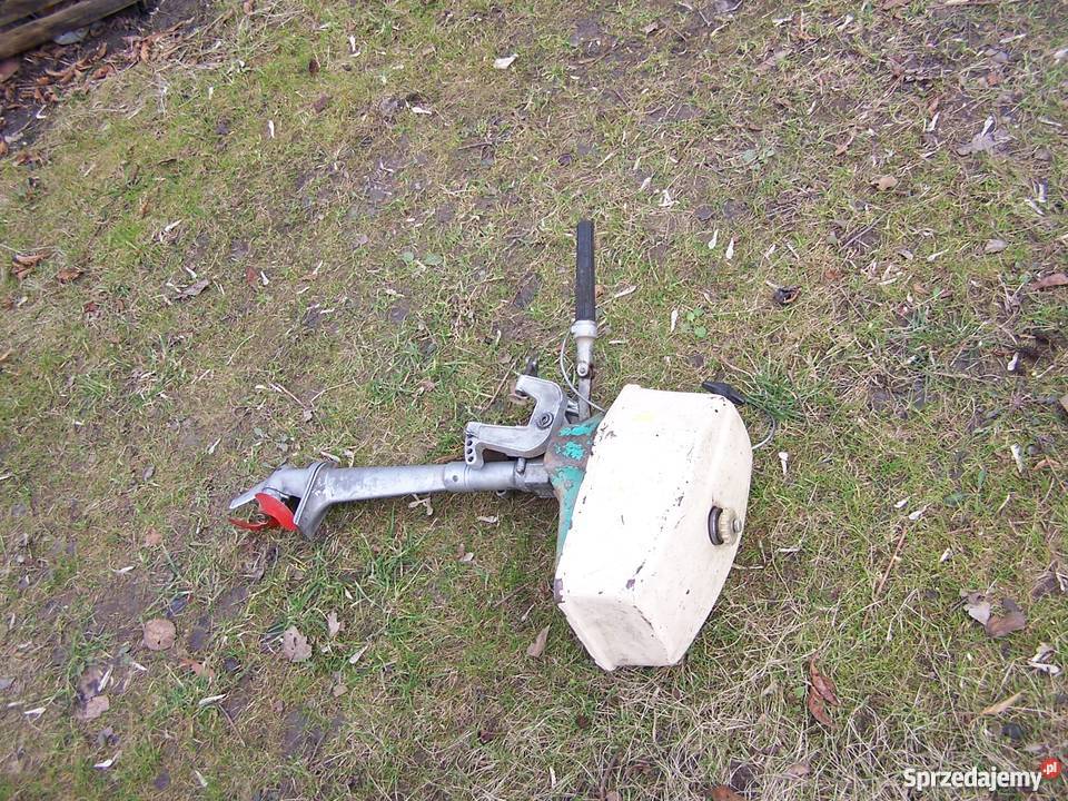 Silnik zaburtowy SALUT 2