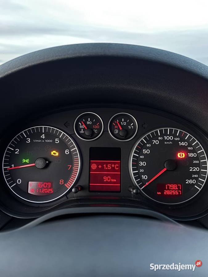 Audi a3 8p kompakt 16 mpi 102 2004r A3 Dzierżoniów