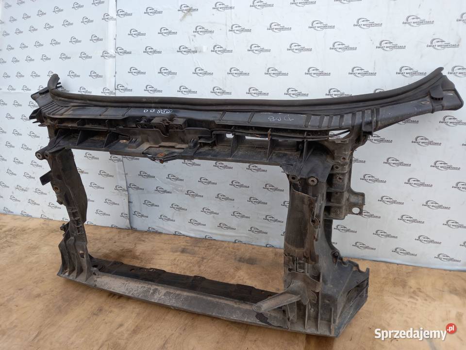 AUDI A3 8P II LIFT 10r pas przedni wzmocnienie osobowe Kielce