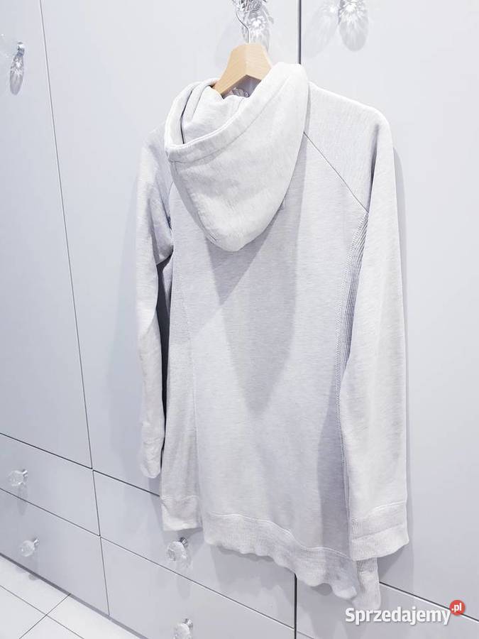 Przedłużana damska bluza w dużym rozmiarze z śląskie Dąbrowa Górnicza