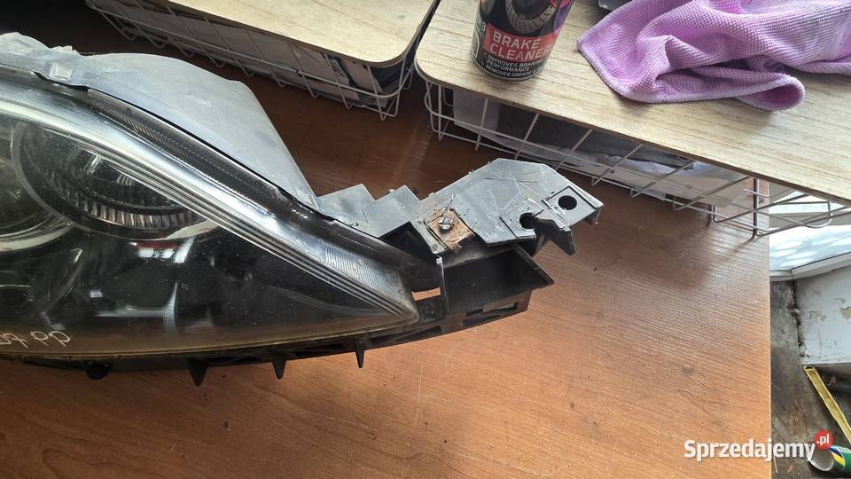 Lampa prawy przód do mazda 3 2007 śląskie Sosnowiec