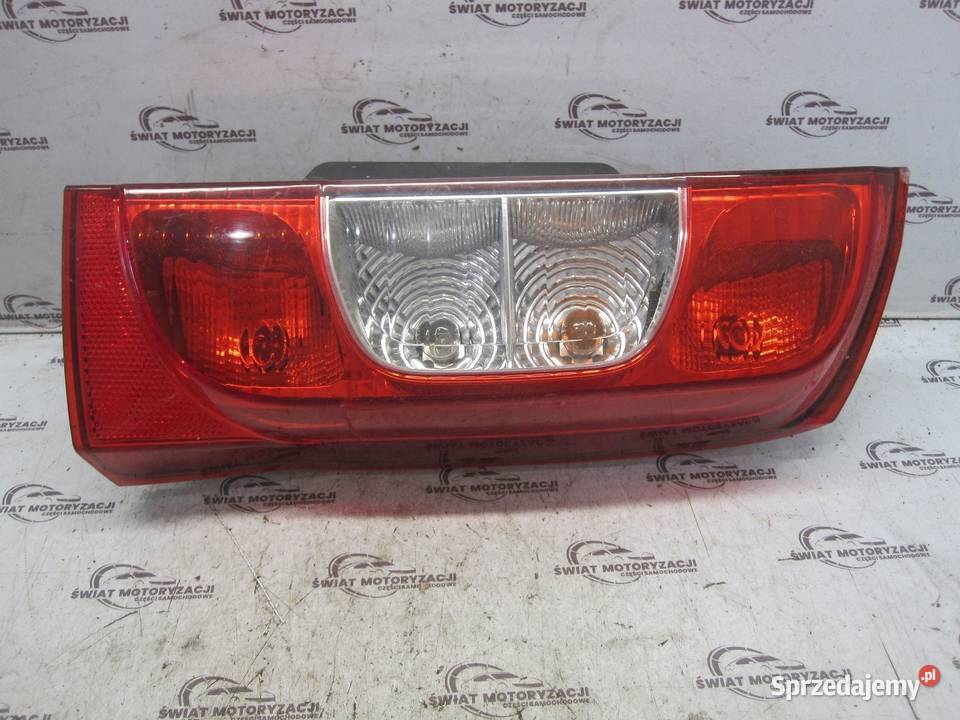 FIAT FIORINO III 12r lampa prawa tył 13202F prawe Lampy tylne Kielce