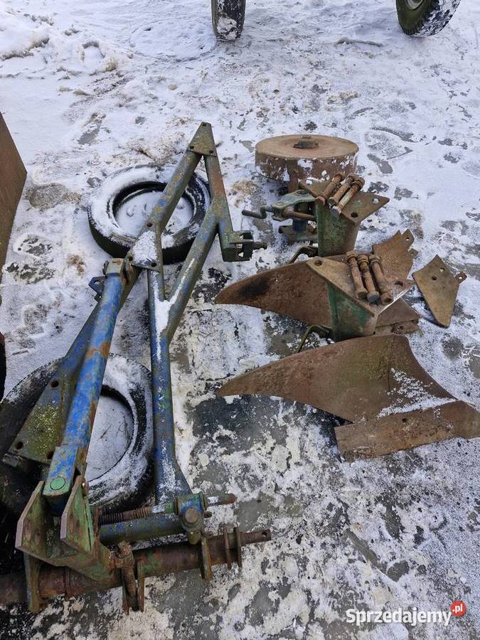 Pług 3 skibowy części nieuszkodzony Grudziądz