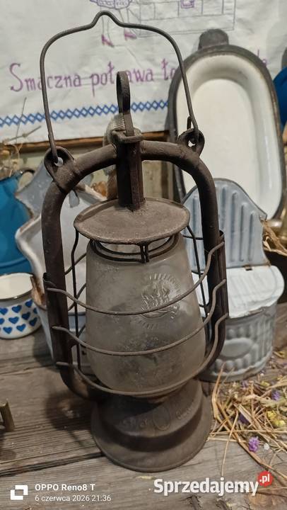 Zabytkowa lampa naftowa Antyki