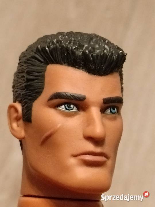 Plastikowa lalka kulturysta wojownik Hasbro 1997 Choszczno