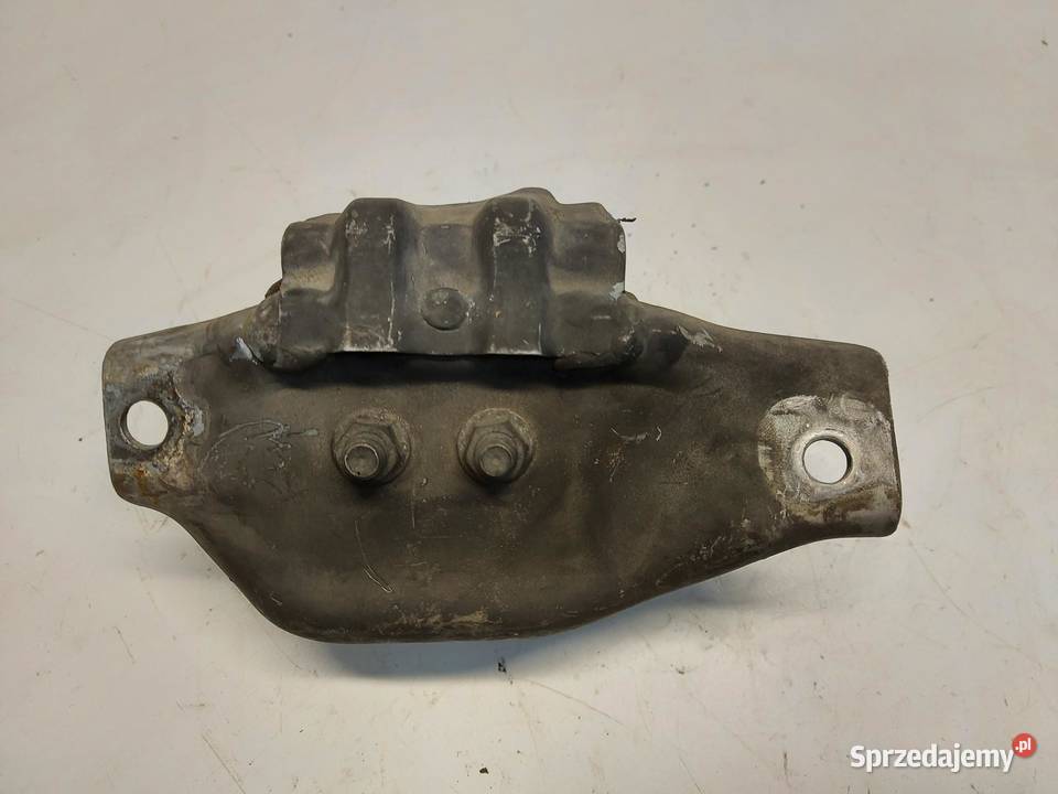 Subaru WRX STI 2015r łapa poduszka silnika prawa