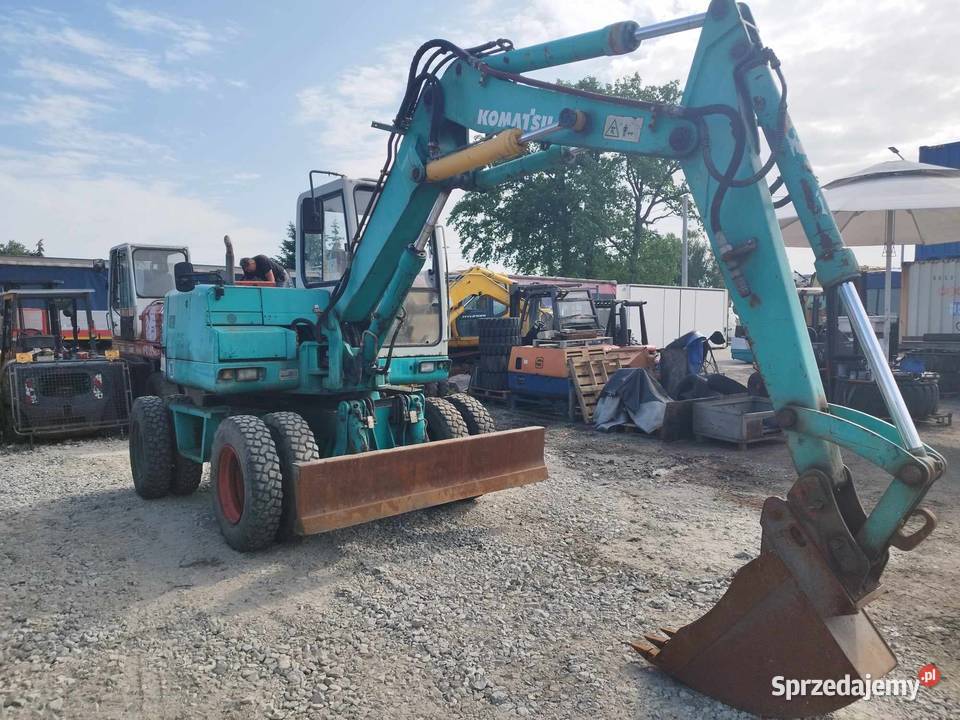 Koparka kołowa Komatsu PW95 10 ton Koparki Motoryzacja Strzyżew