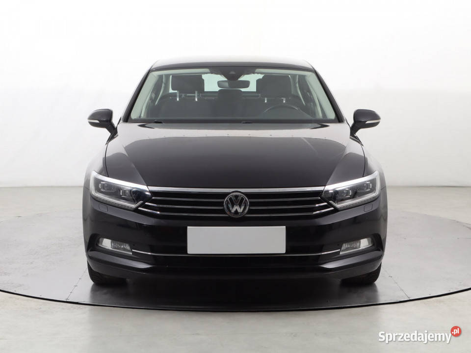 VW Passat 18 TSI podgrzewane fotele mazowieckie