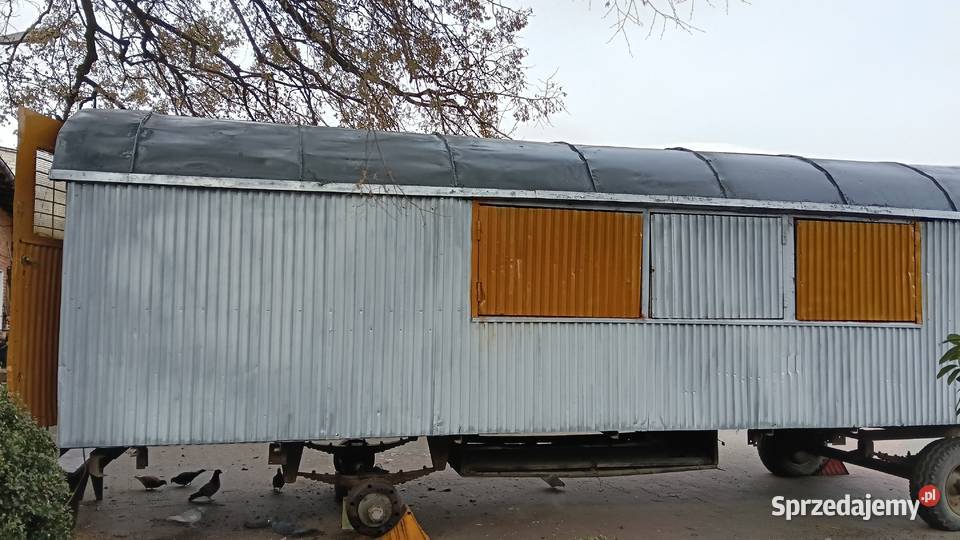 Barakowoz domek na dzialke pakamera garaz Architektura ogrodowa