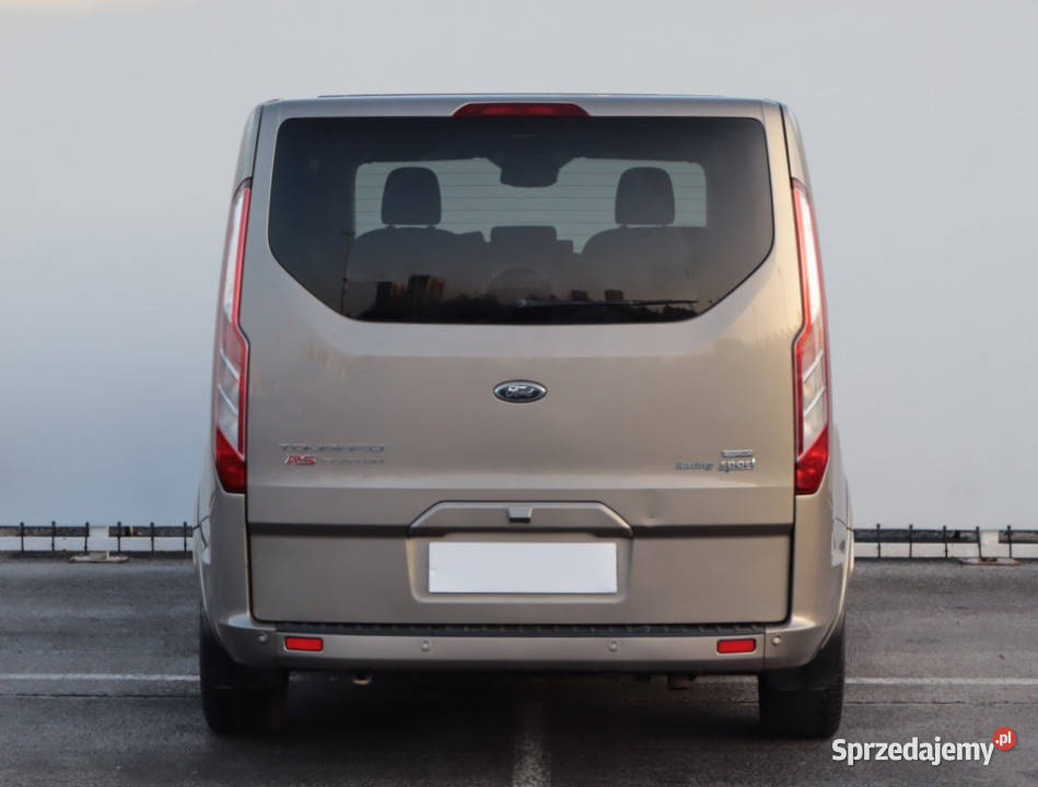 Ford Tourneo Custom 20 EcoBlue manualna