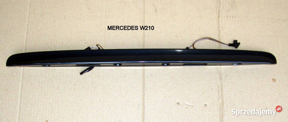LISTWA KLAPY BAGAŻNIKA MERCEDES EKL W210 LIM sprzedam