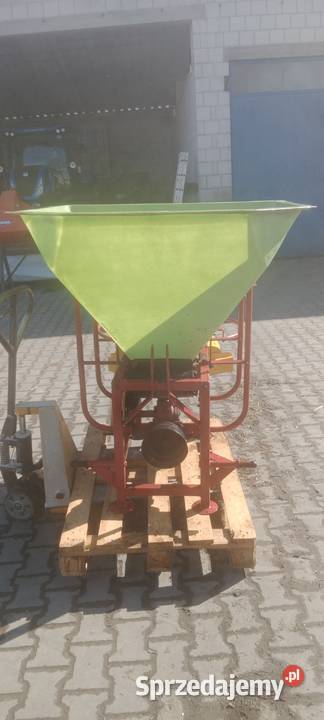 Rozsiewacz motyl Nawożenie mazowieckie Ciepielewo sprzedam