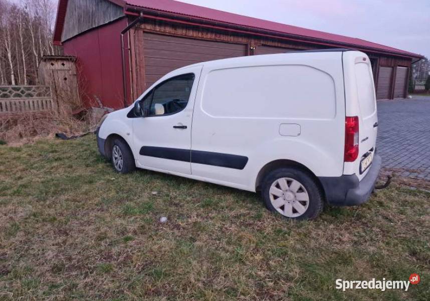 Syndyk sprzeda Citroena Berlingo o rej TLW TM10 Berlingo Komparzów sprzedam