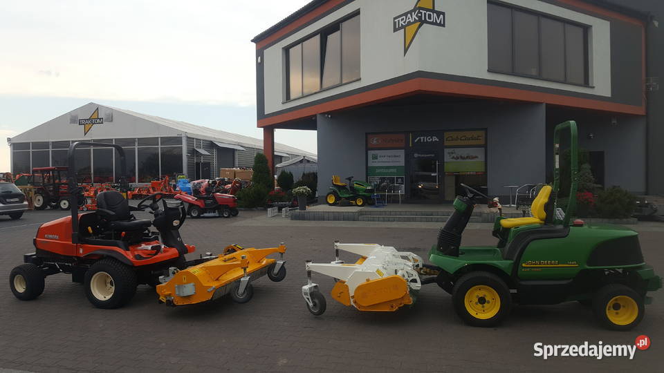 Profesjonalny sprzęt koszący John Deere 4x4 z Kobiele Wielkie sprzedam