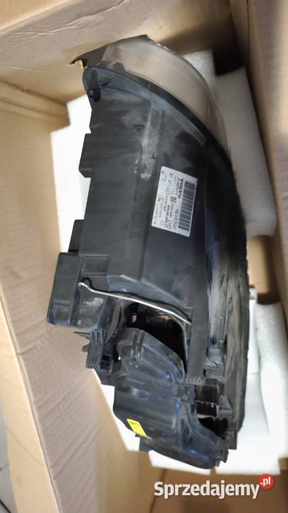 lampy przód Volvo S80 II 2014r bixenon skrętne Kielce