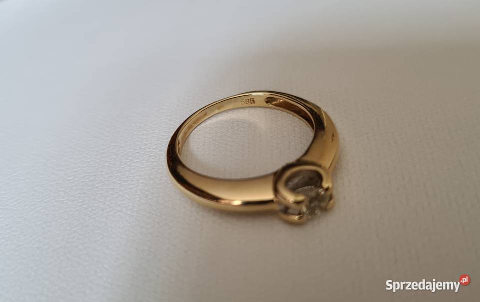 Złoty pierścionek z diamentem 015ct certyfikat Otwock