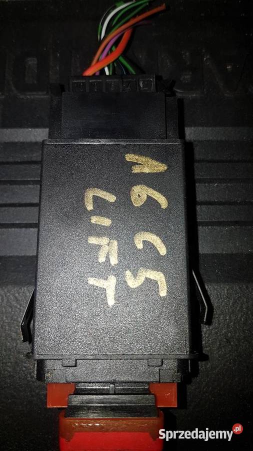 A6 C5 LIFT Włącznik świateł awaryjnych Lubin