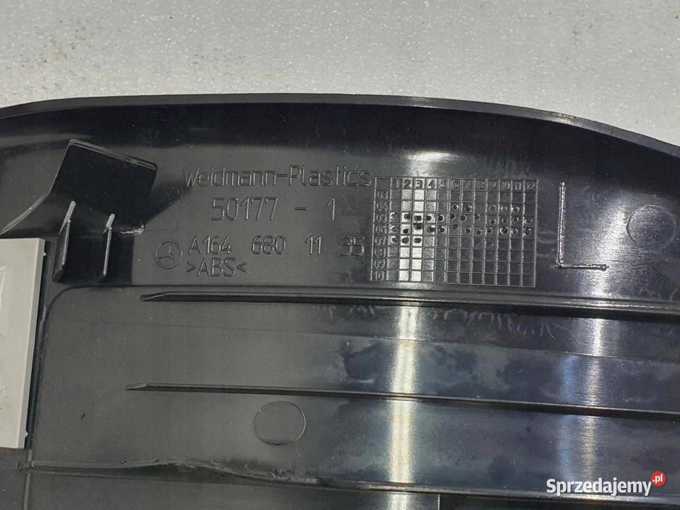 LISTWA NAKŁADKA OSŁONA PROGU LEWA MERCEDES ML sprzedam