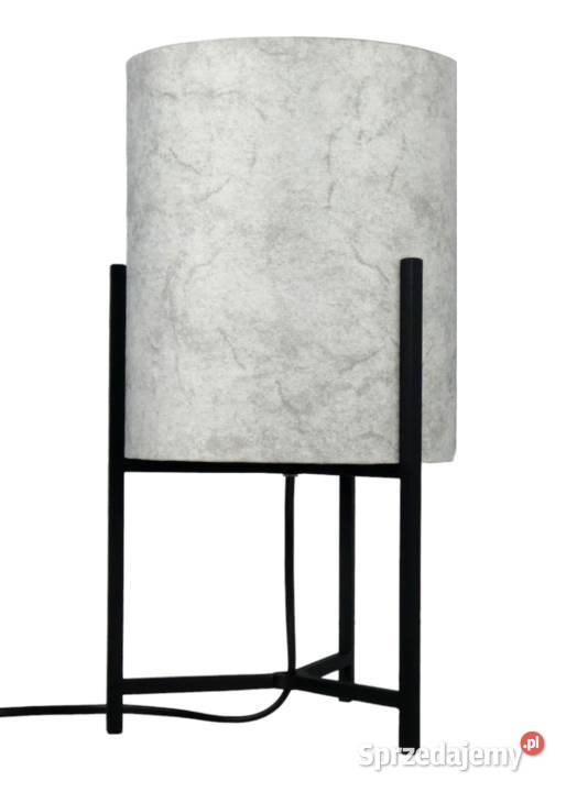 Metalowa lampa stołowa BLOMBERG z abażurem