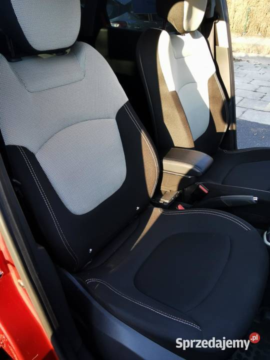 Pierwszy właściciel salon Polska Renault Captur 900cm3 mazowieckie