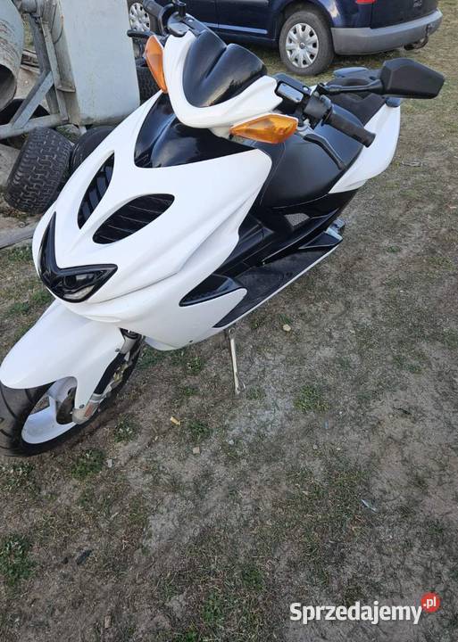 Yamaha aerox Mbk nitro 5070 nieuszkodzony Koło