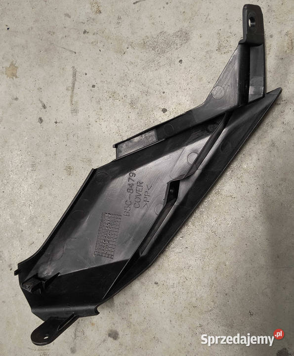 Prawa owiewka osłona lampy czasza B5C8479700 Kraków