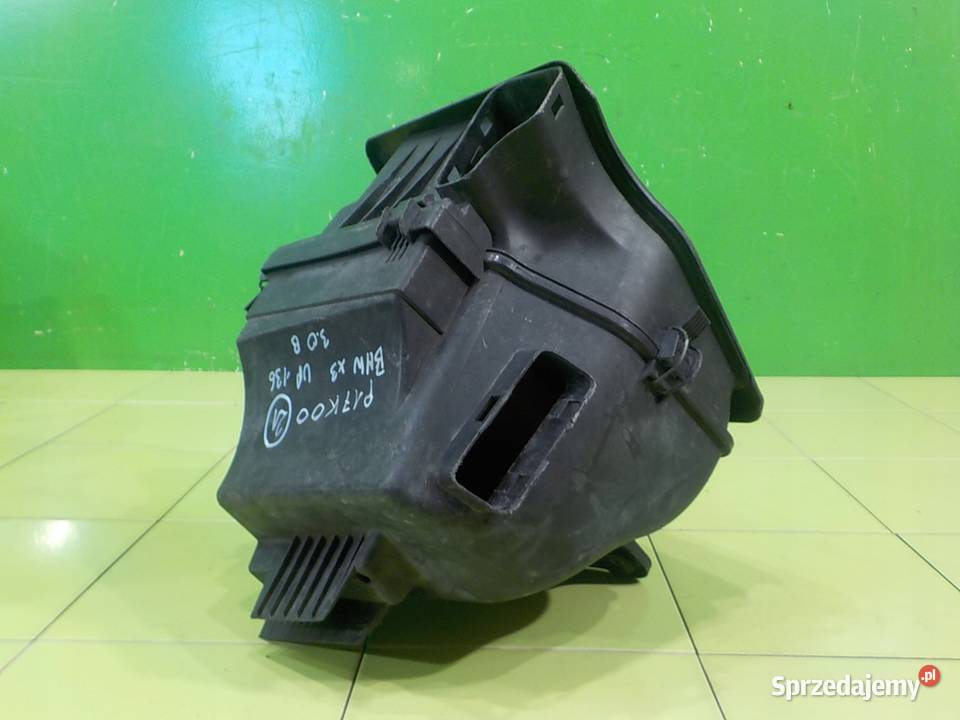 BMW X3 E83 30 B 04r 5D obudowa filtra powietrza Obudowy filtrów Suków