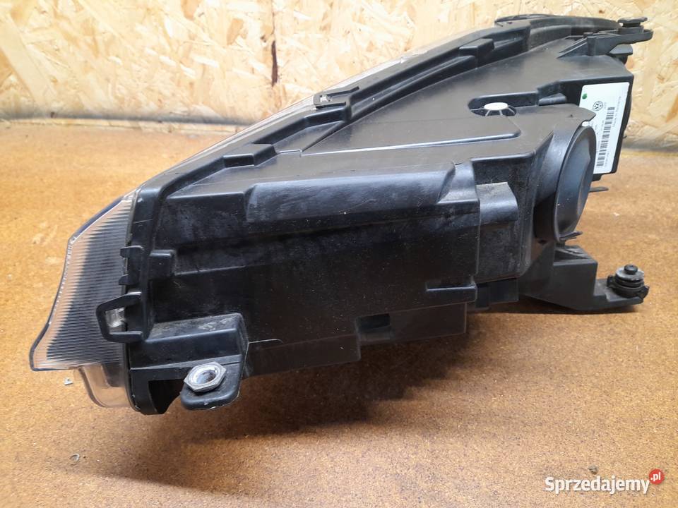 REFLEKTOR PRAWY LAMPA PRAWA VW CADDY 2K7 2020 prawe Goleniów