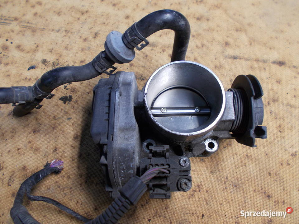 audi A3 18T AGU przepustnica 06A133063A Zamość