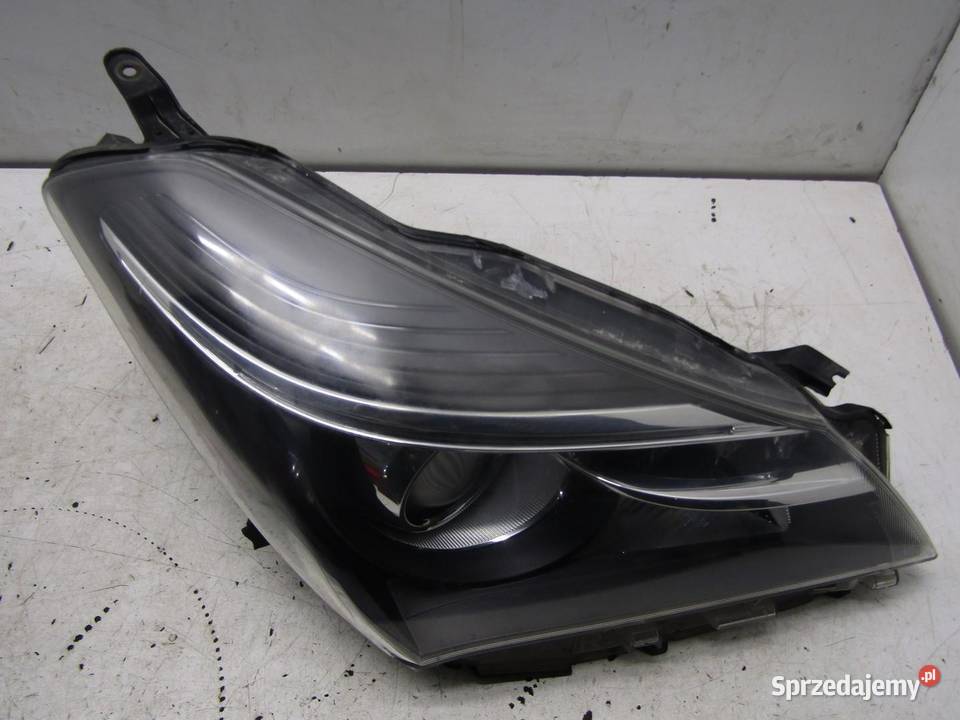 LAMPA PRZEDNIA PRAWY PRZÓD LED TOYOTA YARIS III osobowe