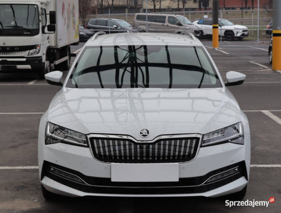 Skoda Superb iV 14 TSI PHEV nieuszkodzony lubelskie Lublin