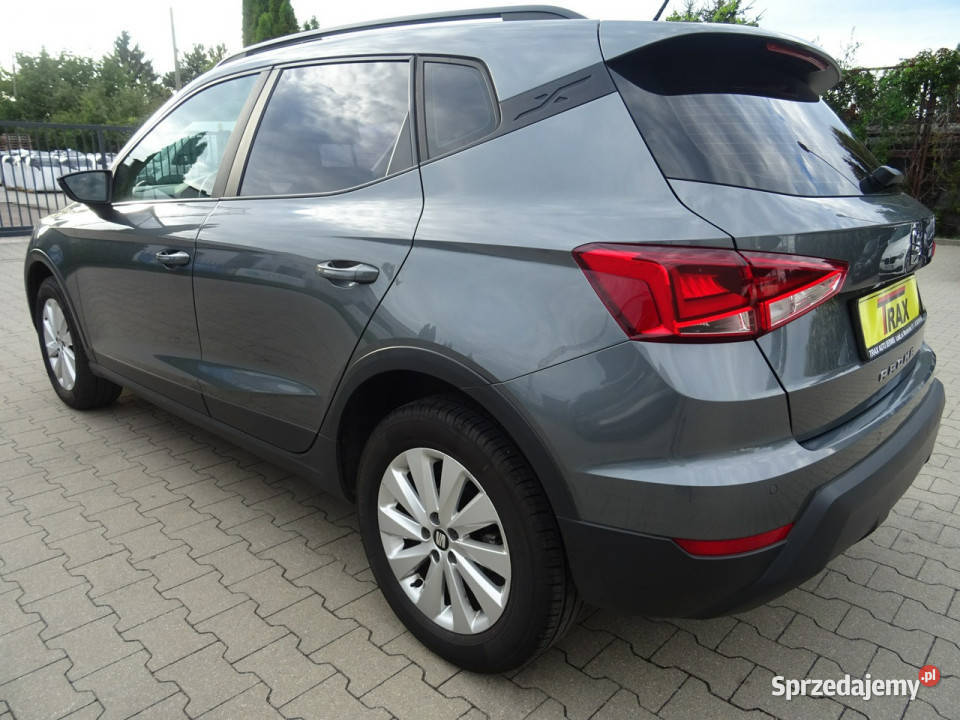 Seat Arona Miejski crossover oparty na technice Arona