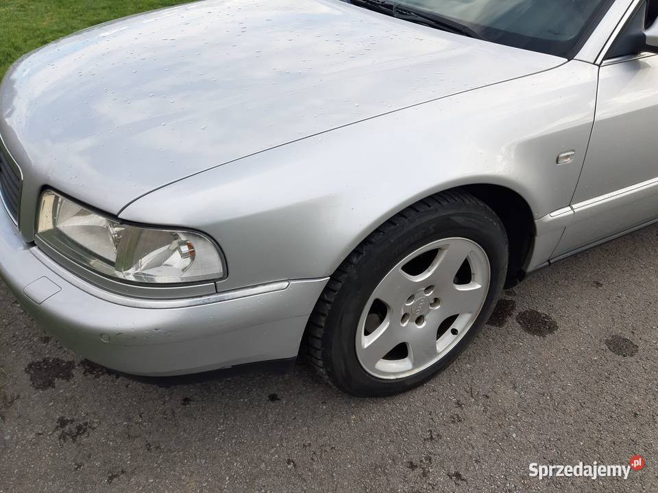 Audi A8 D2 Lift 37 Quattro bogate wyposażenie Nisko