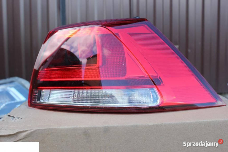 VW GOLF VII 2013 LAMPA TYŁ PRAWA Kozubszczyzna