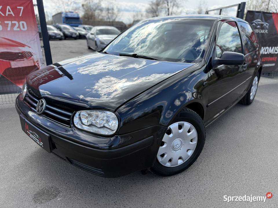 Volkswagen Golf IV 16 Benzyna 101 Klima światła przeciwmgielne Poznań