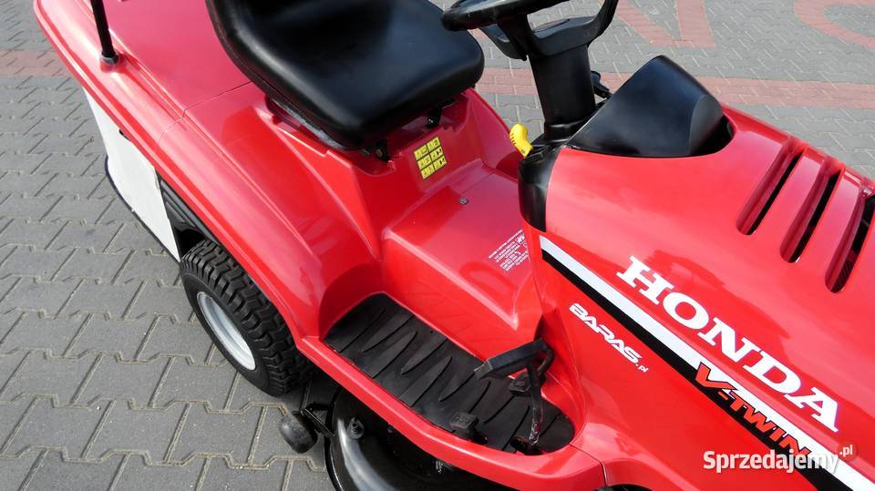 Traktor kosiarka HONDA 2417 2 Cylindry Świnice Warckie