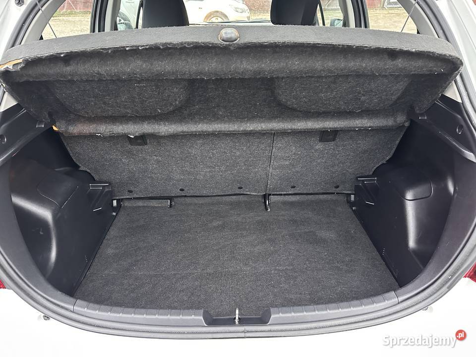 Toyota Yaris 13 benz 99KlimaIsofixSalon poduszka powietrzna