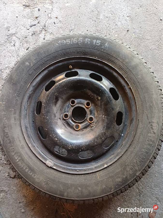 Wyprzedaż garażowa osobowe Małe Łąkie sprzedam