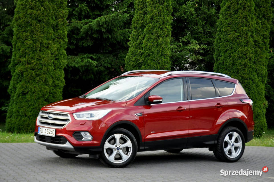 Ford Kuga Samochody osobowe