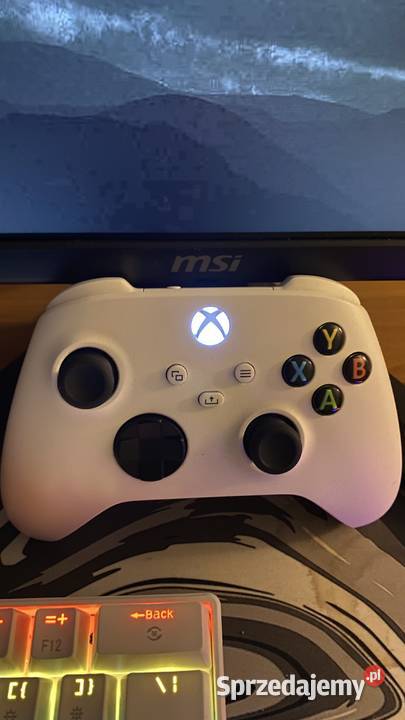 Stanowisko gamingowe z Xbox series s podkarpackie Dudyńce