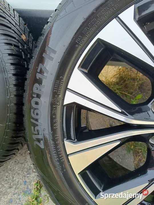 Sprzedam komplet opon z felgami 21560 R17 do Motoryzacja