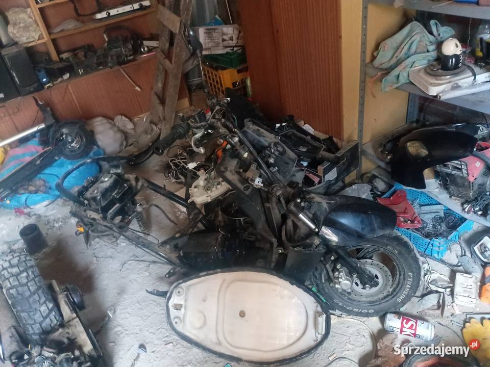 Sprzedam 3 moduły 3 akumulatory i 2 silniki do 80KM Wierszyno