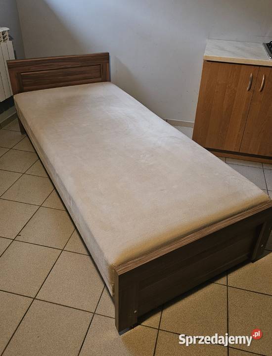Łożko tapczan jednoosobowy 90x200 Tapczany