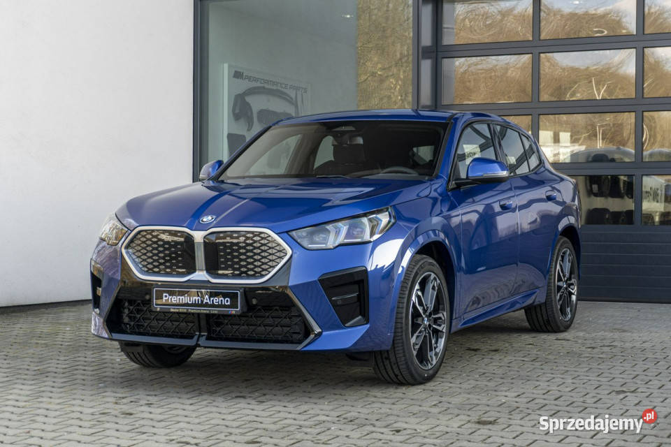 BMW iX2 iX2 eDrive20 z ratą 950 netto kurtyny powietrzne Łódź sprzedam