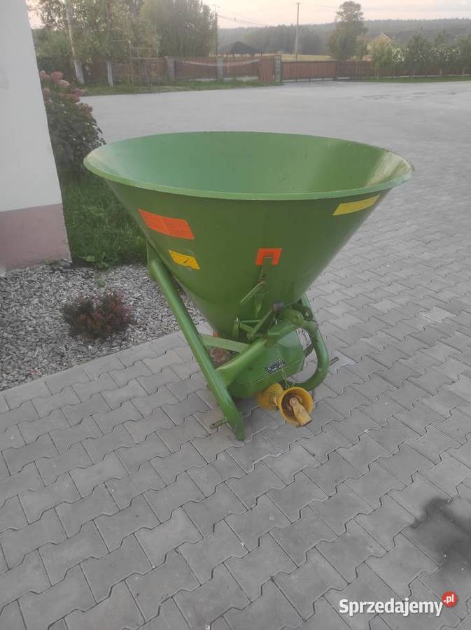 Rozsiewacz nawozów Amazone lejek Radoszyce