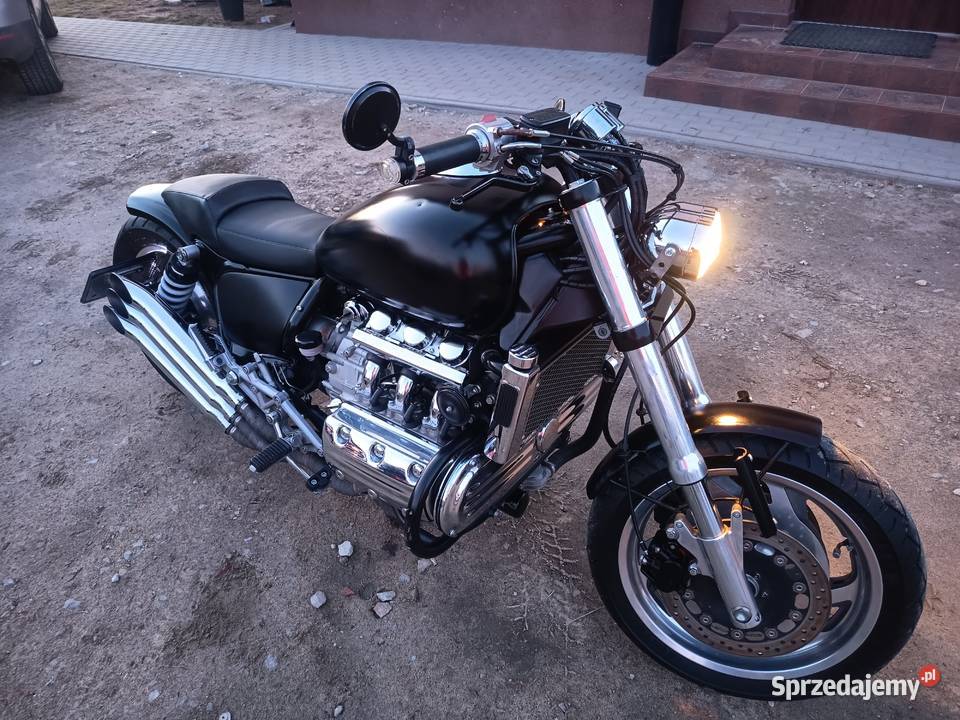 Sprzedam Hondę Varkyria 1500 Honda Sieradz