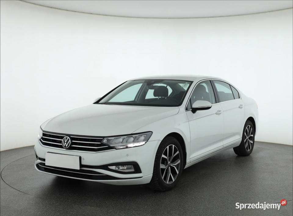 VW Passat 15 TSI biały mazowieckie Piaseczno