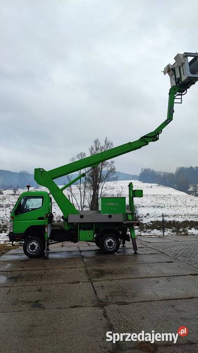 Zwyżka podnośnik koszowy na podwoziu Pfau 4x4