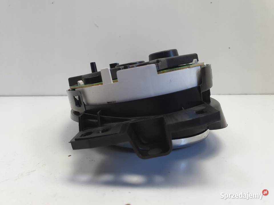 Dacia Sandero II 1216r 12 16V LICZNIK ZEGARY Rudka