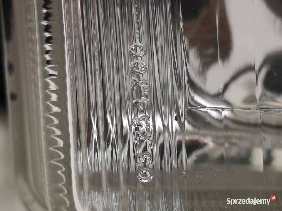 LAMPA PRAWY PRZÓD OPEL KADETT E T85 19841994